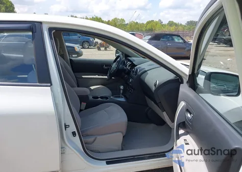 2011 Nissan Rogue S z USA, uszkodzony, nr VIN JN8AS5MV1BW267959